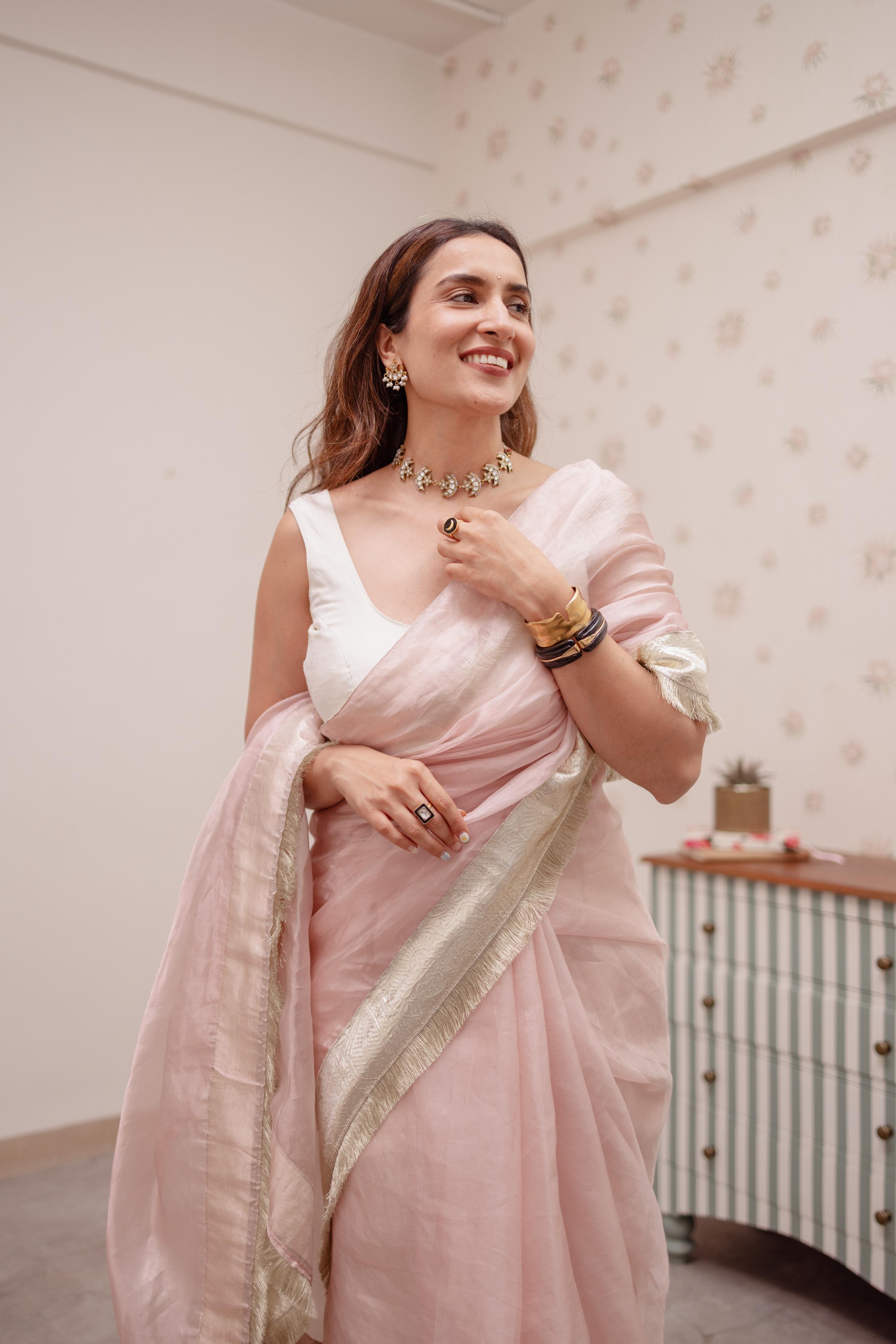 Urmi Daga in Custom "Inara"